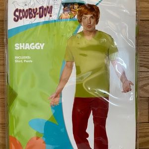 Shaggy costume
